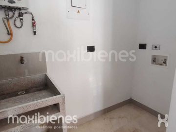 apartamento en venta en  las lomitas. Cod V72333