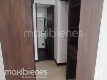 apartamento en venta en  las lomitas. Cod V72333