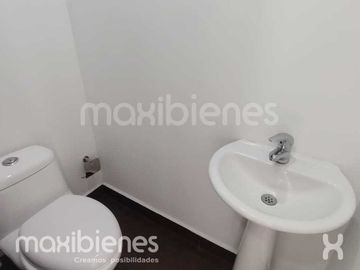 apartamento en venta en  las lomitas. Cod V72333