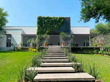 CASA EN VENTA EN CARRETERA NACIONAL