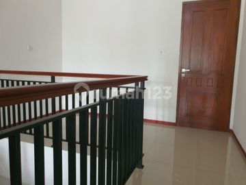 Rumah Bebas Banjir Nyaman Siap Huni di Kayu Putih Jakarta Timur