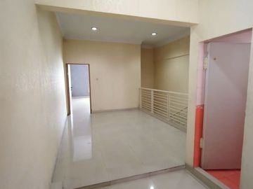 Rumah Jalan Serdang Dalam (dekat simp. Jalan Sutomo) Medan