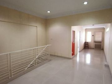 Rumah Jalan Serdang Dalam (dekat simp. Jalan Sutomo) Medan