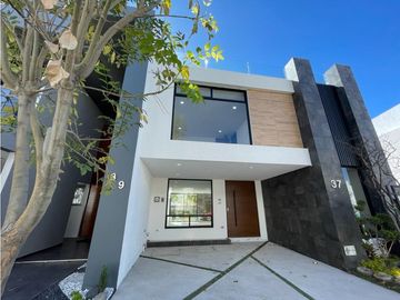 Casa En Venta Parque Zacatecas Lomas De Angelopolis