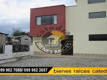 Villa Casa Edificio de venta en Sector Santa Rosa/ San Nicólas  – código:10913