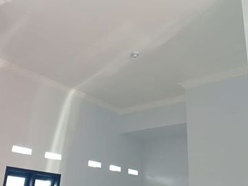 Rumah Baru Lokasi Strategis di Kota Padang