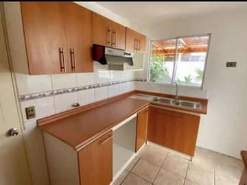 CASA ESQUINA EN VENTA COND. MONTEVERDE II PUENTE ALTO