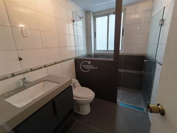 4 dorm. 2 Bañ. Cercano al Metro Fco Bilbao