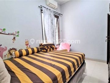 Rumah 2 lantai dalam komplek cinere delta