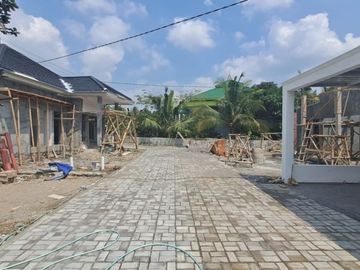 RUMAH PREMIUM AKSES MUDAH PAS TEPI JALAN WATES PURWOREJO