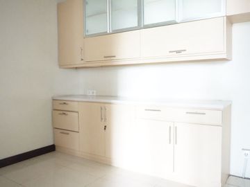 Disewakan Ruang Kantor di Menara Thamrin Jakarta Pusat