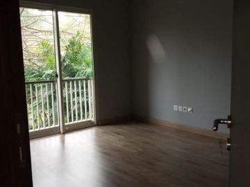 Dijual Rumah Cantik serenia Lebak bulus Jakarta Selatan