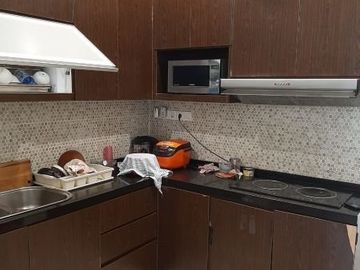 Dijual Rumah Minimalis, Pakuwon Indah Golf Riz golf Residence Lariz Ville