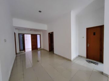 Rumah Luas Jalan Magelang Gito Gati