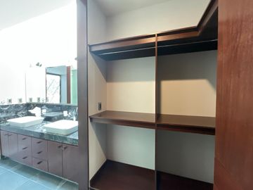 Preciosa casa en venta, nueva de una planta en Mayorazgo Residencial, excelentes acabados.