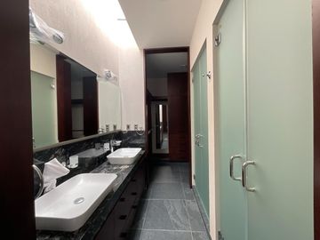 Preciosa casa en venta, nueva de una planta en Mayorazgo Residencial, excelentes acabados.