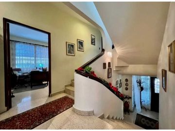 Se Vende Hermosa casa con amplio terreno en Hato Pintado la Loma