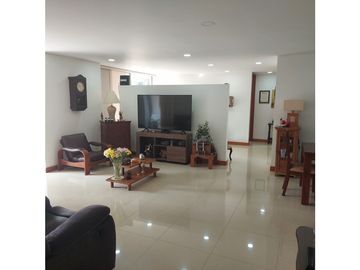 Apartamento en venta,  Laureles.