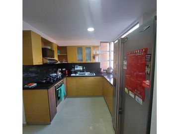 Apartamento en venta,  Laureles.