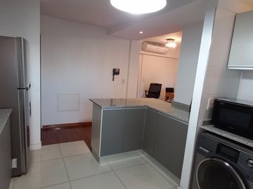SEMI PISO DE 3 AMBIENTES CON COCHERA