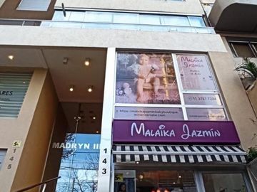 SEMI PISO DE 3 AMBIENTES CON COCHERA