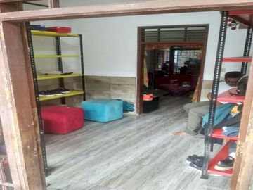 RUMAH SEKEN DI ANTAPANI BANDUNG