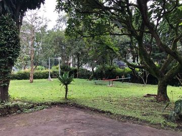 dijual rumah hitung tanah neglasari Ciumbuleuit Bandung dekat universitas