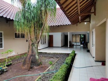 dijual rumah hitung tanah neglasari Ciumbuleuit Bandung dekat universitas