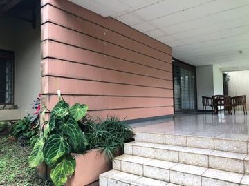 dijual rumah hitung tanah neglasari Ciumbuleuit Bandung dekat universitas