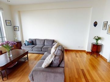 DPTO. PENT HOUSE TRIPLEX CON VISTA AL MAR EN MIRAFLORES.