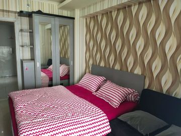 Apartemen bulanan green pramuka type studio fully furnished