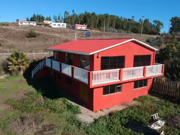 CASA COMERCIAL PLAYA PEUÑO CURANIPE