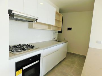 apartamento en arriendo en lago alto. Cod A86266