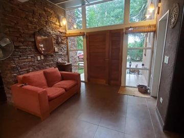 Excelente Casa 7 Amb. En Venta - Barrio Campos De Alvarez, Francisco Alvarez