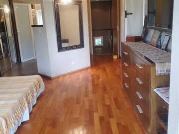 Excelente Casa 7 Amb. En Venta - Barrio Campos De Alvarez, Francisco Alvarez