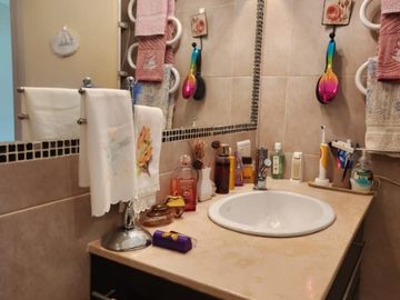 Departamento Tipo Casa en venta en Remedios de Escalada Oeste