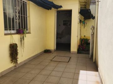 Departamento Tipo Casa en venta en Remedios de Escalada Oeste