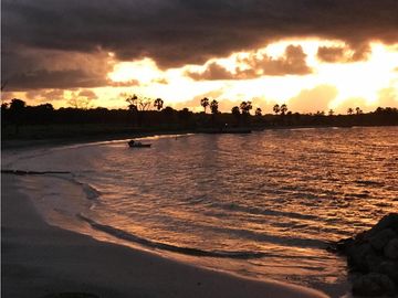 Se VENDE Apto en Playa Escondida - Colón