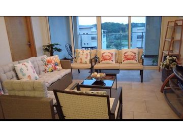 Se VENDE Apto en Playa Escondida - Colón