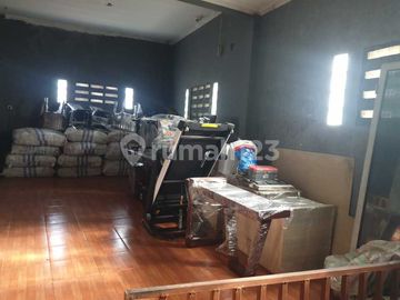 Dijual Gudang Cipondoh Lokasi Pinggir Jalan Siap Huni Bisa Nego Lokasi Strategis Dekat Akses Kemana Mana Dekat Tol Dan Lain Lain.