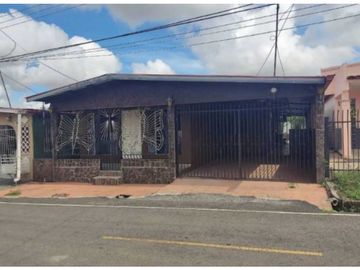 VENDO CASA EN ARRAIJAN VACAMONTE 4R