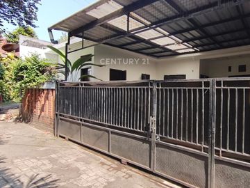 Dijual Rumah Strategis Harga Menarik Di Rempoa Tangsel