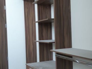 Hermosa Casa en La Condesa Juriquilla, Pasillo Lateral, Jardín, Estudio, 3 Recs