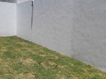 Hermosa Casa en La Condesa Juriquilla, Pasillo Lateral, Jardín, Estudio, 3 Recs