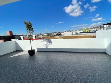 PREVENTA DE CASA RESIDENCIAL PLATINUM