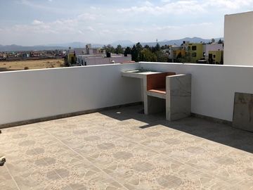 PREVENTA DE CASA RESIDENCIAL PLATINUM