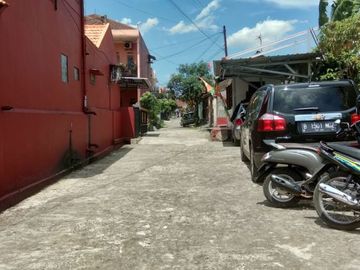 Dalam Perumahan Ciomas Permai, Kavling Terima SHM Pecah Unit