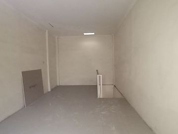 1 Bedroom Commercial for sale