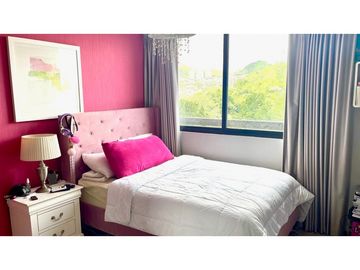 Se Alquila hermoso apartamento en Condado del Rey Country Club