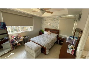 VENTA DE CASA EN CONDADO DEL REY  DORADO SPRINGS